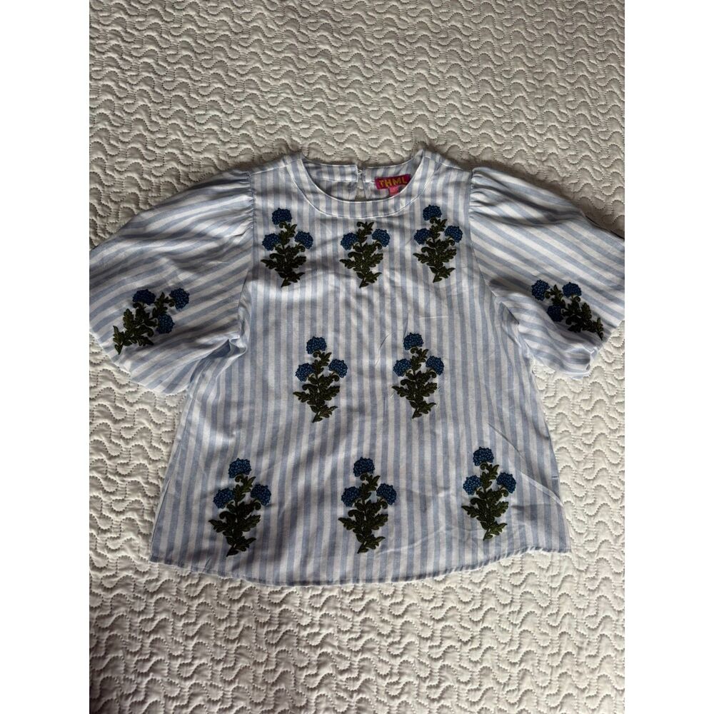 THML Blue White Striped Floral Embroidered Puff Sleeve Top Blouse Small Coastal - Picture 2 of 7